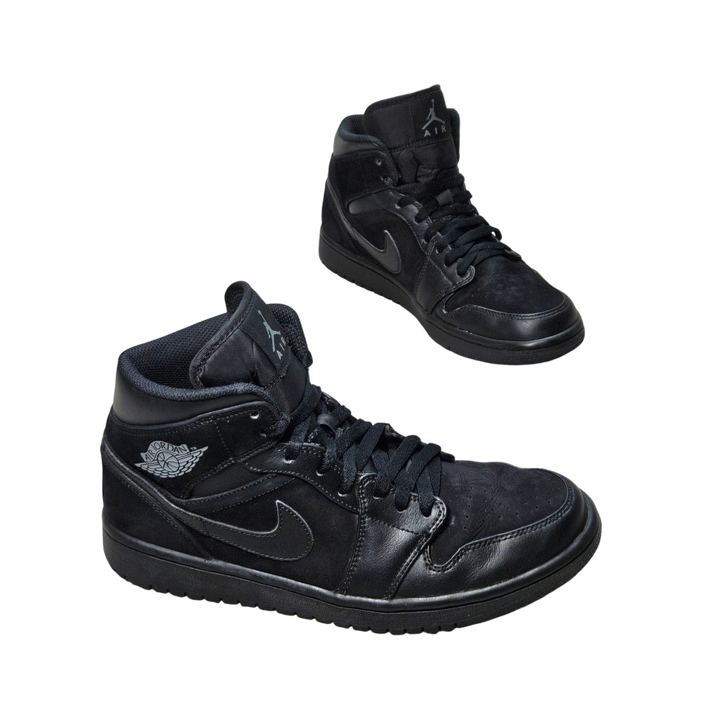 Jordan 1 Mid Triple Black Mens Sneakers 554724-050 Size‎ 9 Black Black AS IS.